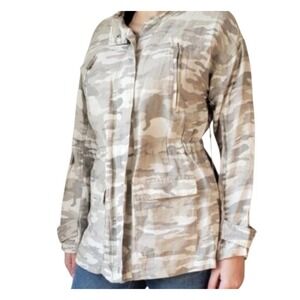 Vince Camuto Avenue Camo Military Style Utility Jacket Size‎ Medium Camouflage